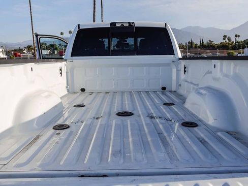 Used 2024 RAM 3500 Tradesman w/ Chrome Appearance Group AWD/4WD image 30