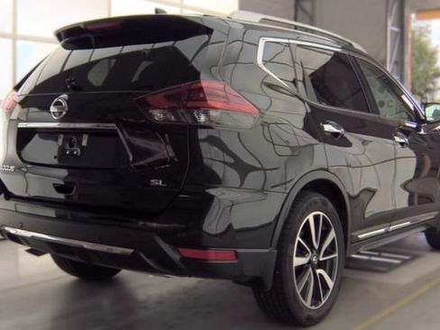 Used 2019 Nissan Rogue SL w/ Premium Package FWD image 14