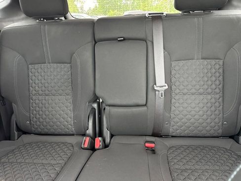 Used 2022 Chevrolet Blazer LT FWD image 8