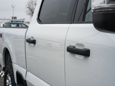 New 2026 Ford F250 XLT w/ FX4 Off-Road Package image 15