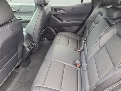 New 2026 Chevrolet Equinox LT w/ Convenience Package II image 14