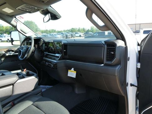 New 2026 Chevrolet Silverado 1500 LT w/ Max Trailering Package AWD/4WD image 10