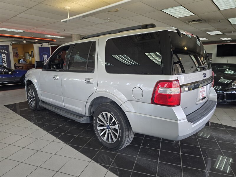 Used 2017 Ford Expedition XLT w/ Equipment Group 202A RWD image 6