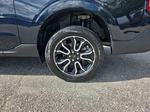 Used 2022 Ford Maverick Lariat w/ Lariat Luxury Package FWD image 35