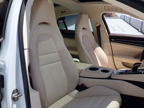 Certified 2023 Porsche Panamera Platinum Edition RWD image 24