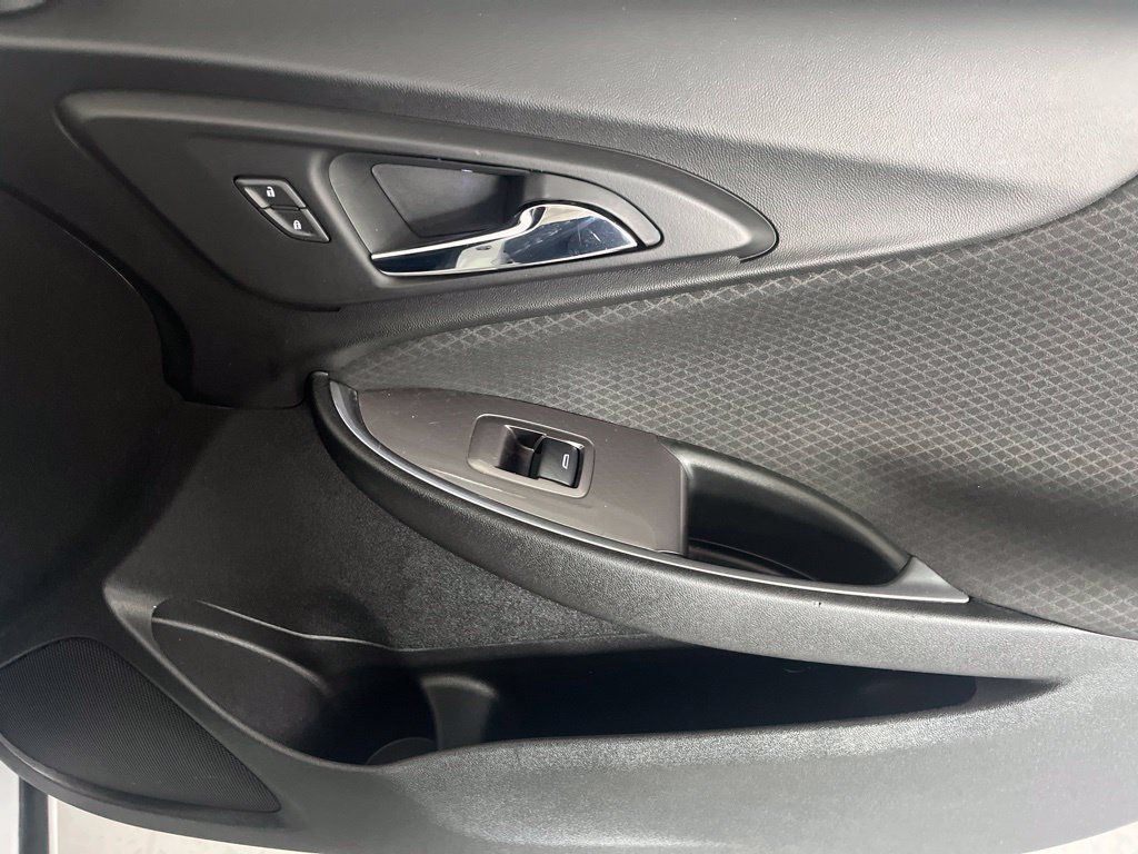 Used 2018 Chevrolet Malibu LT FWD image 55