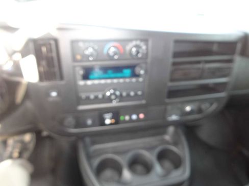 Used 2023 GMC Savana 3500 w/ Driver Convenience Package image 13