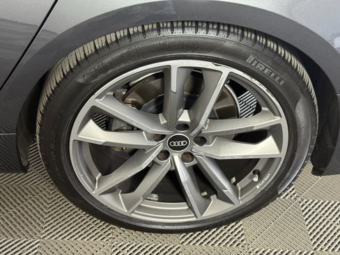 Used 2021 Audi A7 e Premium Plus w/ Executive Package image 6