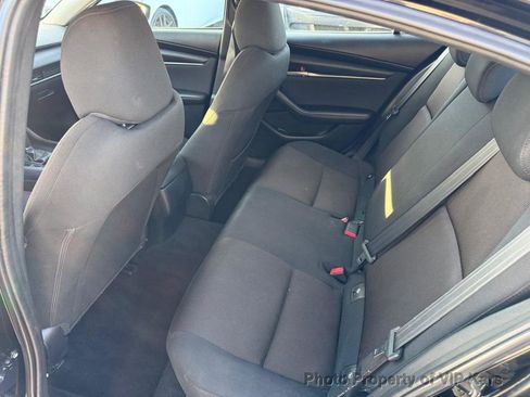 Used 2020 MAZDA MAZDA3 Sedan image 16