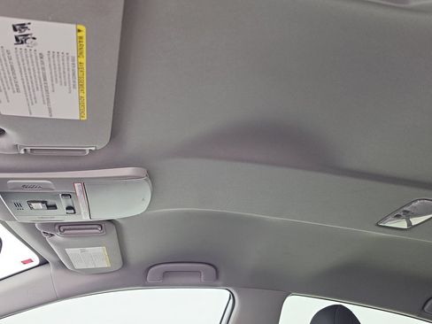 Used 2020 Toyota Camry LE FWD image 30