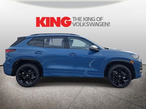 New 2026 Volkswagen Tiguan SE R-Line image 2