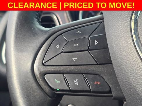 Used 2017 Dodge Challenger SXT RWD image 22