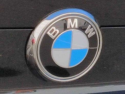 New 2026 BMW X6 xDrive40i w/ Premium Package image 12