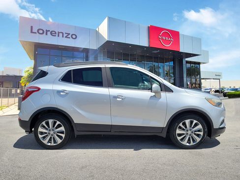Used 2018 Buick Encore Preferred FWD image 4