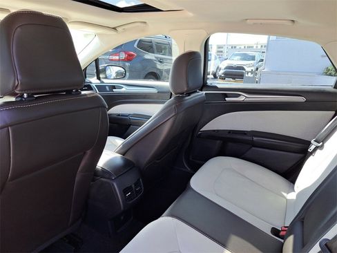 Certified 2020 Ford Fusion SE w/ Equipment Group 151A image 6