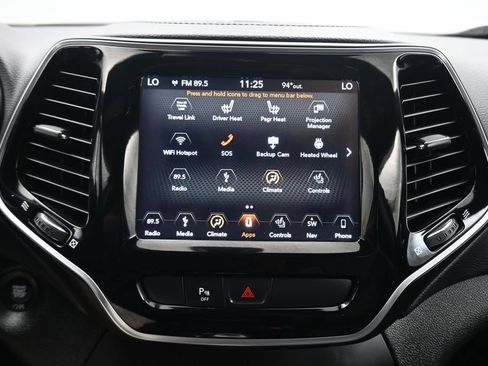 Used 2019 Jeep Cherokee High Altitude AWD/4WD image 16