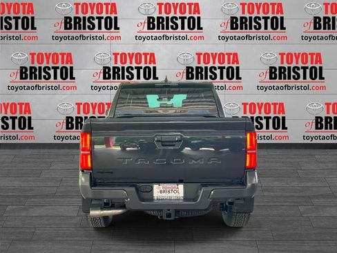 New 2026 Toyota Tacoma 4x4 Double Cab image 5