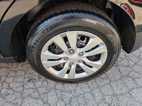 Used 2022 Kia Soul LX image 26