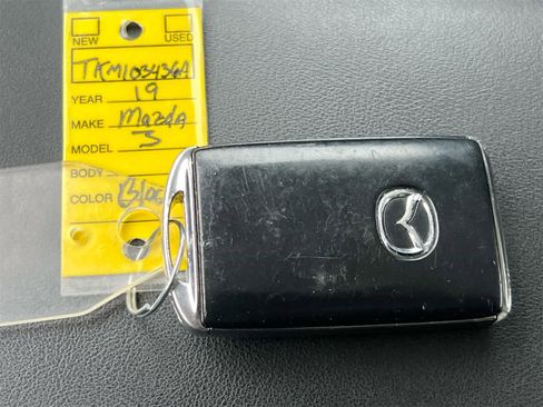 Used 2019 MAZDA MAZDA3 Sedan w/ Premium Package image 35