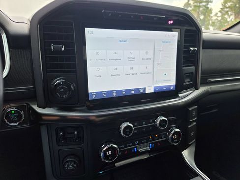 Used 2021 Ford F150 Platinum w/ Equipment Group 701A High RWD image 27