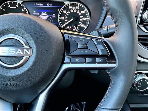 Certified 2025 Nissan Altima 2.5 SR image 21