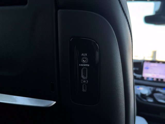 New 2026 Chrysler Pacifica Select AWD/4WD image 26