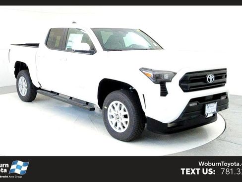 Used 2025 Toyota Tacoma SR5 AWD/4WD image 1