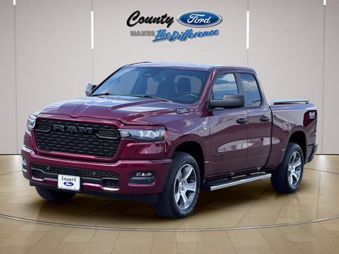 Used 2025 RAM 1500 Tradesman AWD/4WD image 2