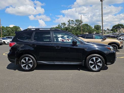Used 2018 Subaru Forester 2.5i Limited AWD/4WD image 6