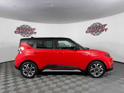 Used 2025 Kia Soul EX FWD image 8