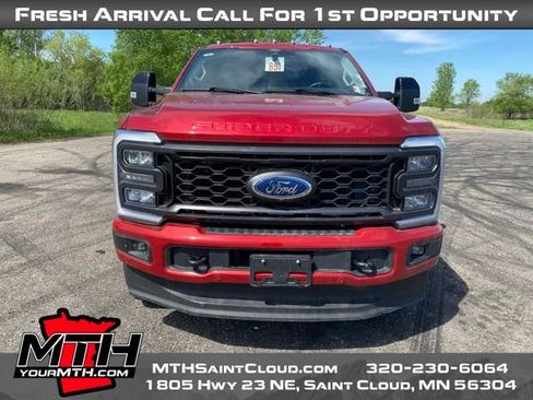 Used 2024 Ford F250 Lariat w/ Lariat Ultimate Package AWD/4WD image 3