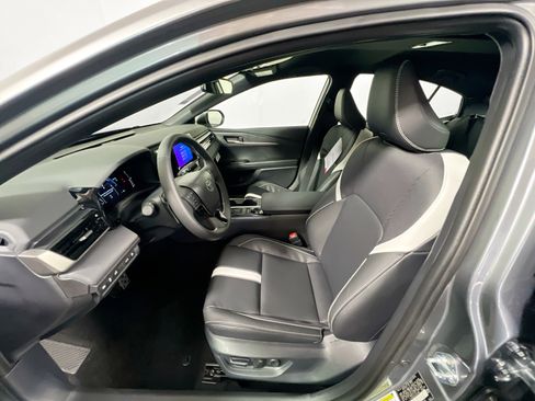 New 2026 Toyota Camry SE image 14