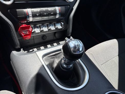 Used 2021 Ford Mustang GT w/ Equipment Group 301A RWD image 22