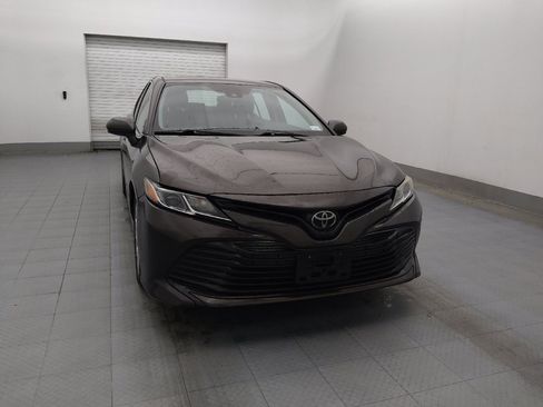 Used 2020 Toyota Camry LE w/ Carpet Mat Package image 14