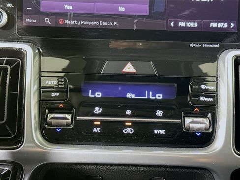 Used 2022 Kia Sorento SX FWD image 23