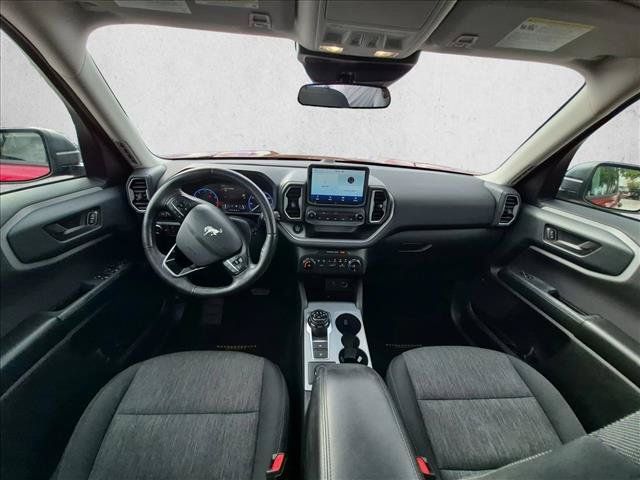 Used 2021 Ford Bronco Sport Big Bend w/ Big Bend Package AWD/4WD image 18