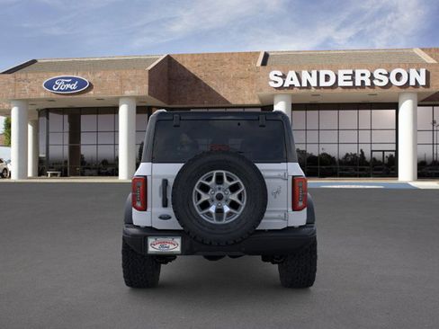 New 2025 Ford Bronco Badlands image 5