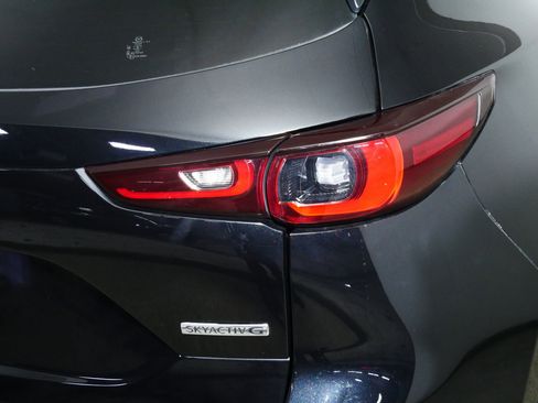 Used 2024 MAZDA CX-5 AWD 2.5 S w/ Select Package image 17