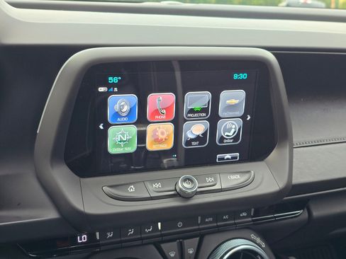 Used 2017 Chevrolet Camaro SS image 23