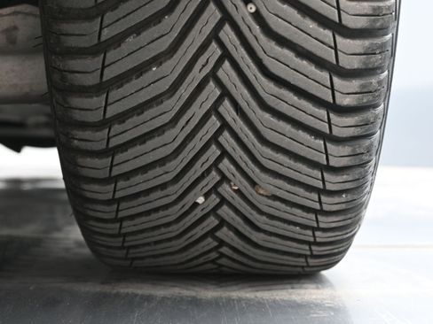 Used 2015 Chrysler 200 S w/ Navigation & Sound Group I image 19