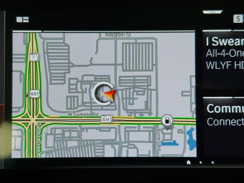 Used 2022 BMW 330i Sedan w/ Premium Package 2 image 24