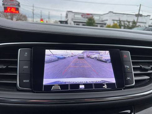 Used 2020 Buick Enclave Premium w/ Sun and Sites Package image 19