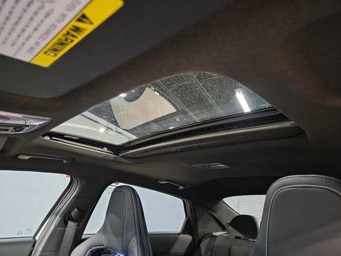 Used 2025 Hyundai Elantra N FWD image 26