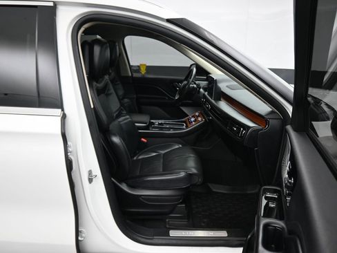 Used 2020 Lincoln Aviator Reserve w/ Equipment Group 202A image 57