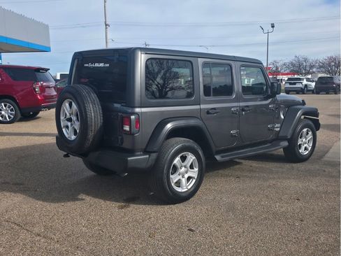 Used 2021 Jeep Wrangler Unlimited Sport image 2