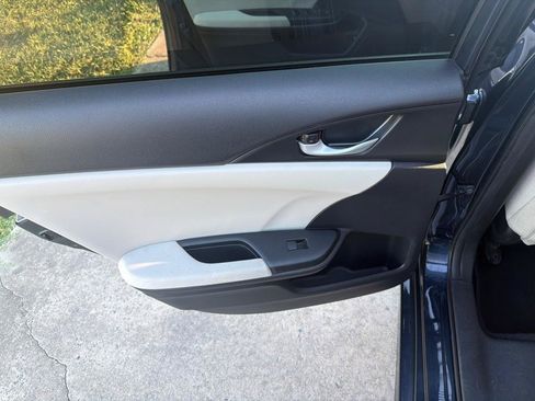 Used 2022 Honda Insight EX image 27