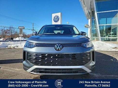 New 2026 Volkswagen Tiguan SE image 22