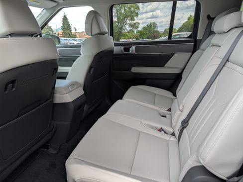 New 2026 Hyundai Santa Fe SEL AWD/4WD image 8
