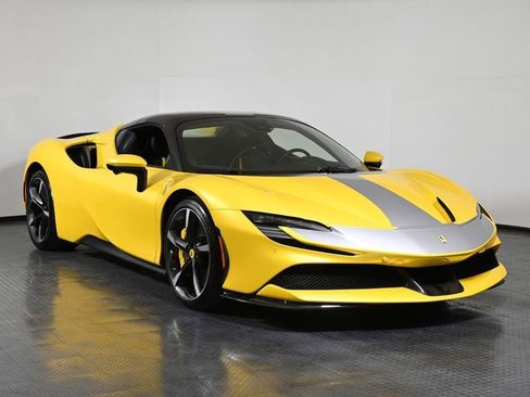 Certified 2024 Ferrari SF90 Spider AWD/4WD image 11