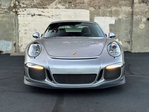 Used 2015 Porsche 911 GT3 image 14
